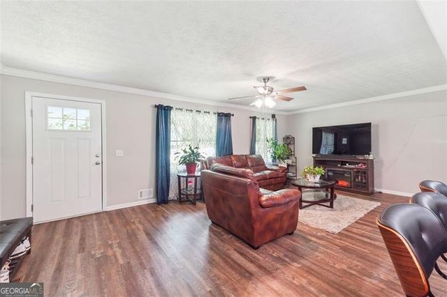 8465 TIMBERLANE, Douglasville, GA 30134