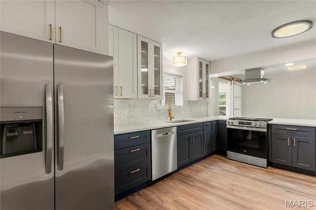 5100 Kingwood Drive, St Louis, MO 63123