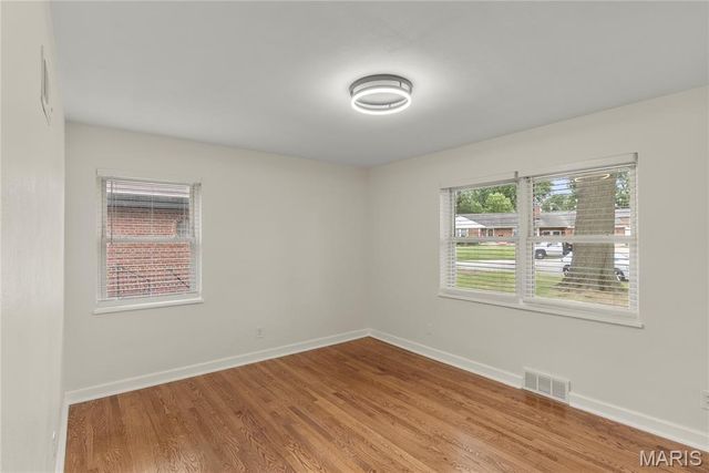 5100 Kingwood Drive, St Louis, MO 63123