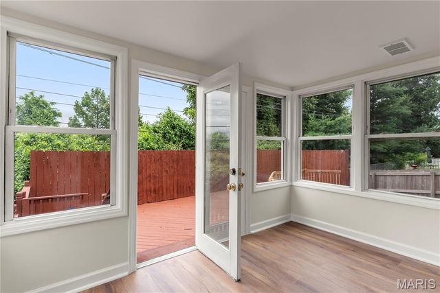 5100 Kingwood Drive, St Louis, MO 63123