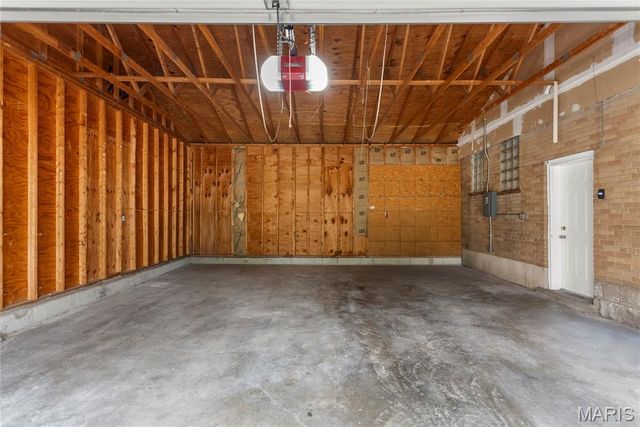 5100 Kingwood Drive, St Louis, MO 63123