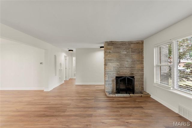 5100 Kingwood Drive, St Louis, MO 63123