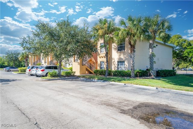 4172 Castilla CIR 201, Fort Myers, FL 33916