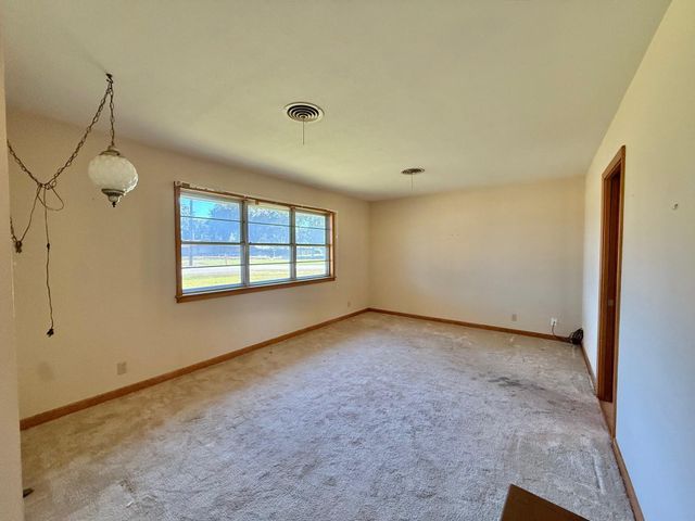 2310 13th Street, Port Neches, TX 77651