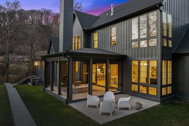 6529 Rolling Fork Dr, Nashville, TN 37205