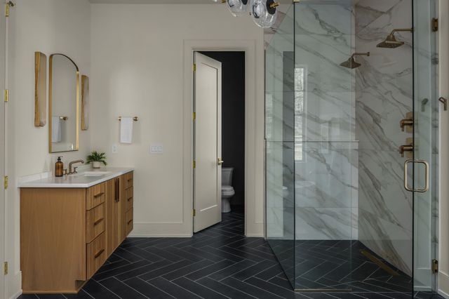 6529 Rolling Fork Dr, Nashville, TN 37205