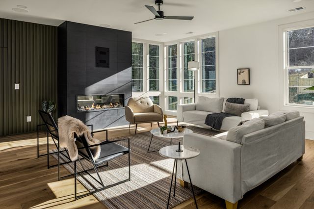 6529 Rolling Fork Dr, Nashville, TN 37205