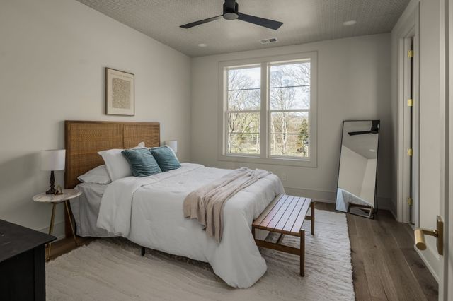 6529 Rolling Fork Dr, Nashville, TN 37205