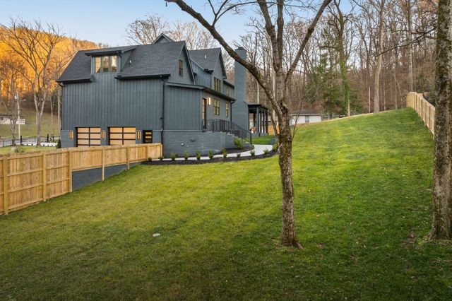 6529 Rolling Fork Dr, Nashville, TN 37205