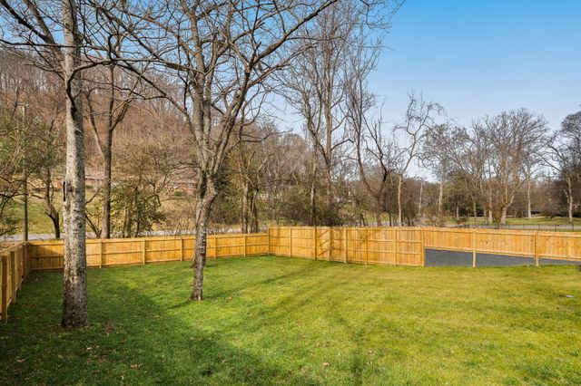 6529 Rolling Fork Dr, Nashville, TN 37205