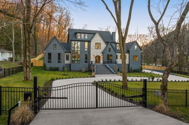 6529 Rolling Fork Dr, Nashville, TN 37205