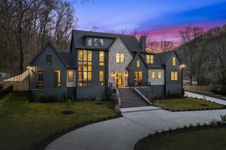 6529 Rolling Fork Dr, Nashville, TN 37205