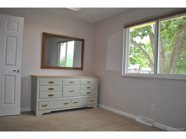 8960 Cody Ct, Broomfield, CO 80021