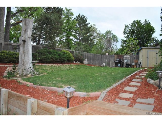 8960 Cody Ct, Broomfield, CO 80021