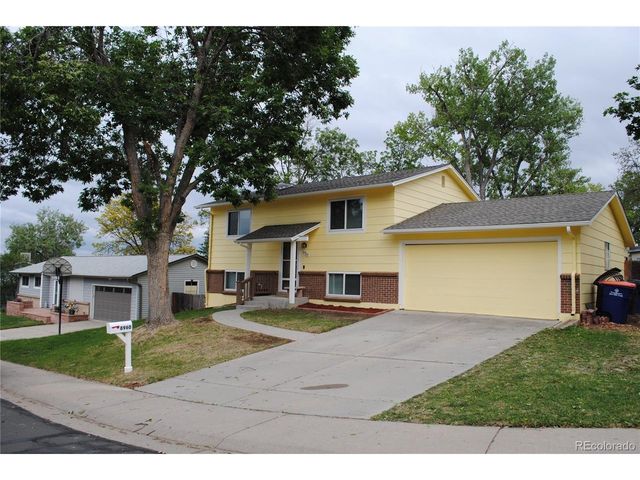 8960 Cody Ct, Broomfield, CO 80021