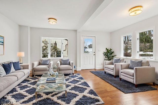 58 Park Ave, Madison Boro, NJ 07940