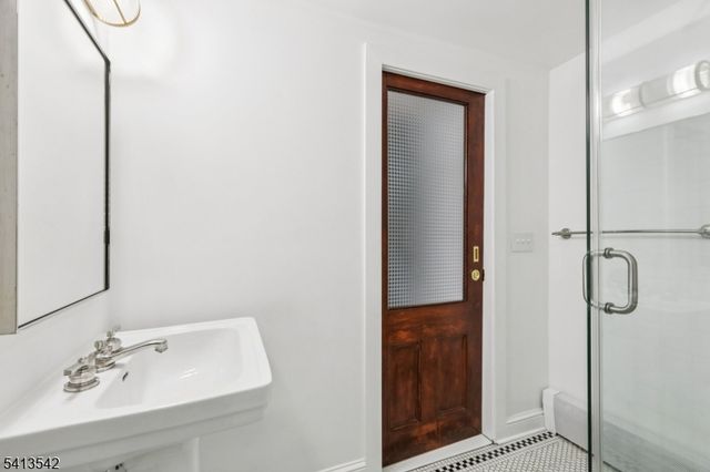 58 Park Ave, Madison Boro, NJ 07940