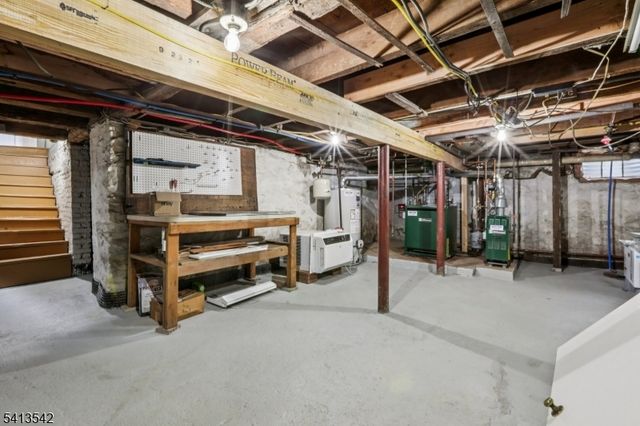 58 Park Ave, Madison Boro, NJ 07940