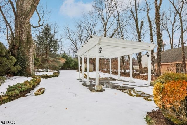 58 Park Ave, Madison Boro, NJ 07940