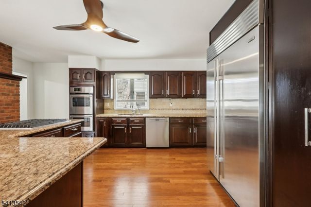 58 Park Ave, Madison Boro, NJ 07940