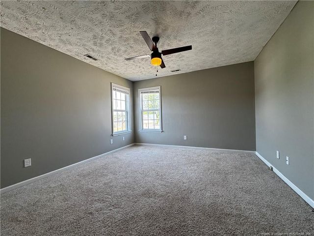 5508 Rising Ridge Drive, Hope Mills, NC 28348