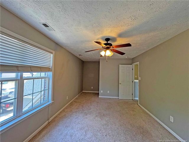 5508 Rising Ridge Drive, Hope Mills, NC 28348