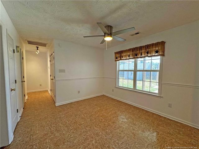 5508 Rising Ridge Drive, Hope Mills, NC 28348