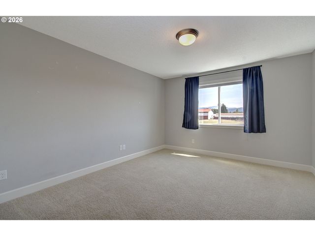 8115 Ne 186TH Ave, Vancouver, WA 98682