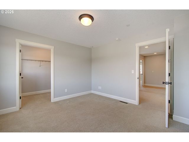 8115 Ne 186TH Ave, Vancouver, WA 98682
