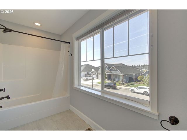 8115 Ne 186TH Ave, Vancouver, WA 98682