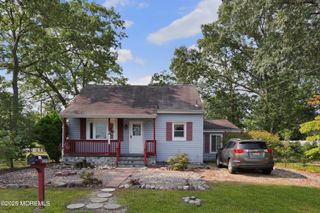 2225 2nd Avenue, Toms River, NJ 08753