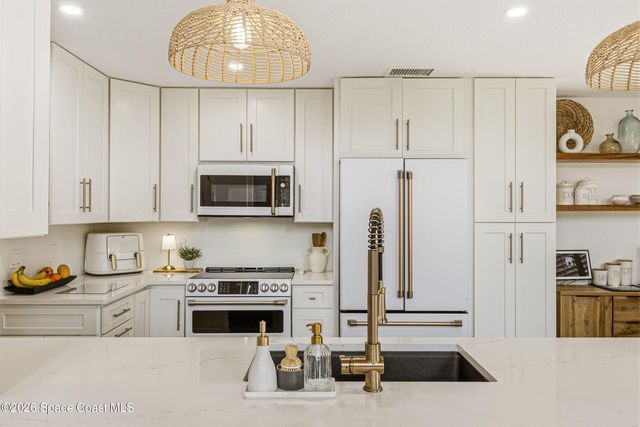 864 Brookstone Drive, Merritt Island, FL 32952