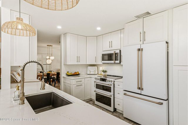 864 Brookstone Drive, Merritt Island, FL 32952