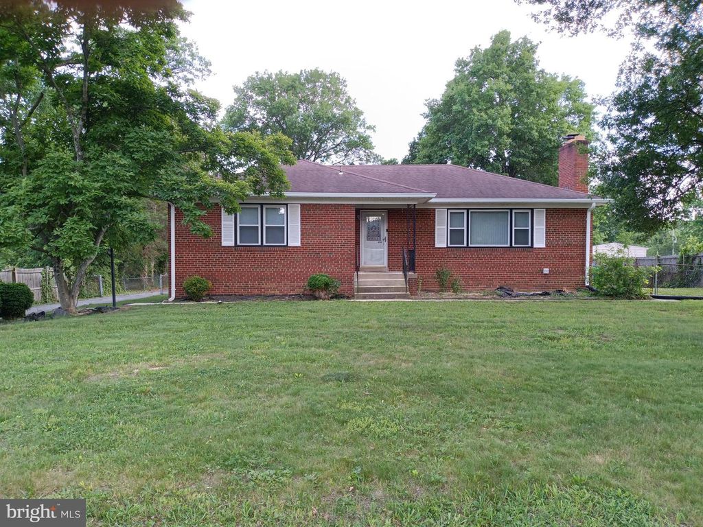 5717 CHRIS MAR AVE, Clinton, MD 20735