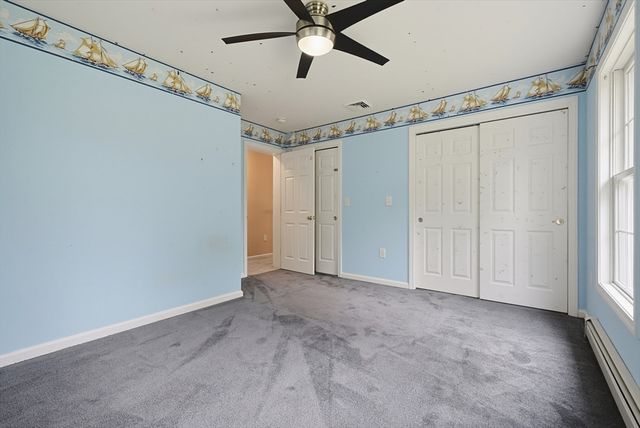 30 Pearl St, Upton, MA 01568