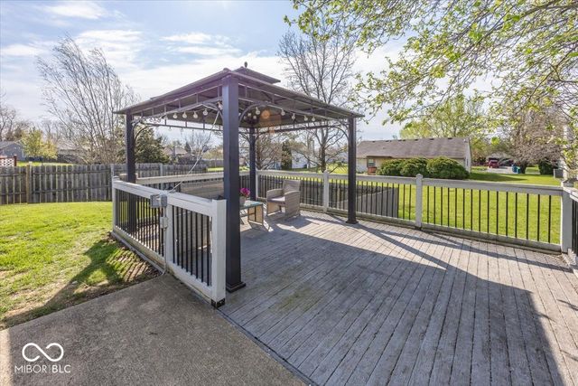 5507 Pine Knoll Boulevard, Noblesville, IN 46062