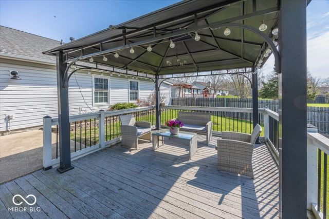 5507 Pine Knoll Boulevard, Noblesville, IN 46062