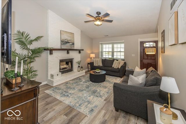 5507 Pine Knoll Boulevard, Noblesville, IN 46062