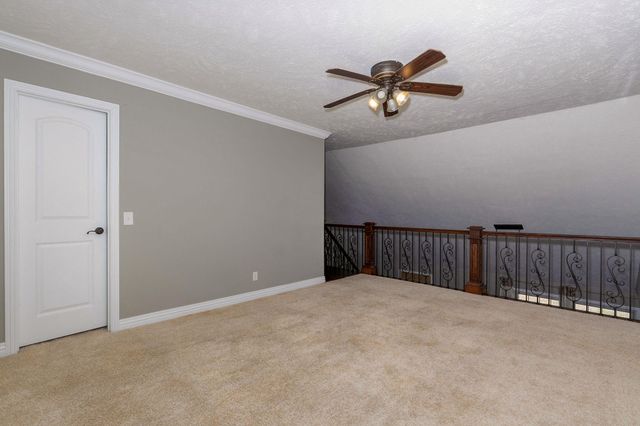 3420 W Moark Street, Springfield, MO 65810