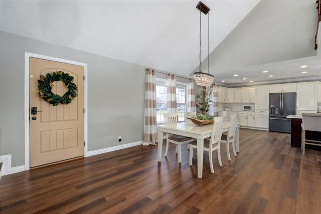 3420 W Moark Street, Springfield, MO 65810