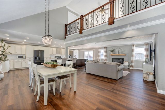 3420 W Moark Street, Springfield, MO 65810