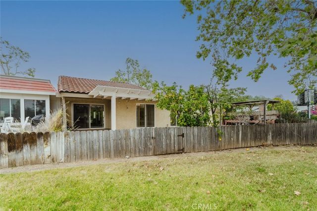 410 Champlain Drive, Claremont, CA 91711