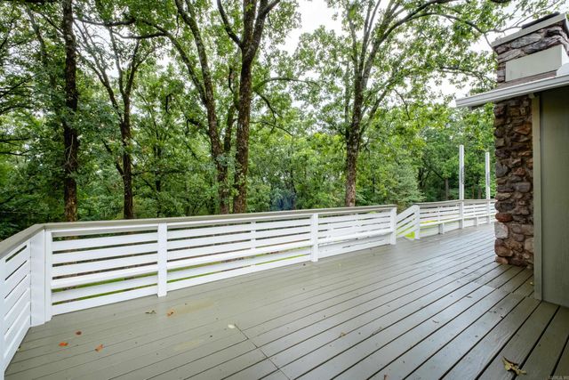 11443 Southridge Drive, Little Rock, AR 72212