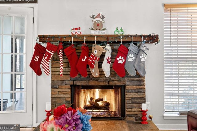 408 Strathmore Drive, Sharpsburg, GA 30277