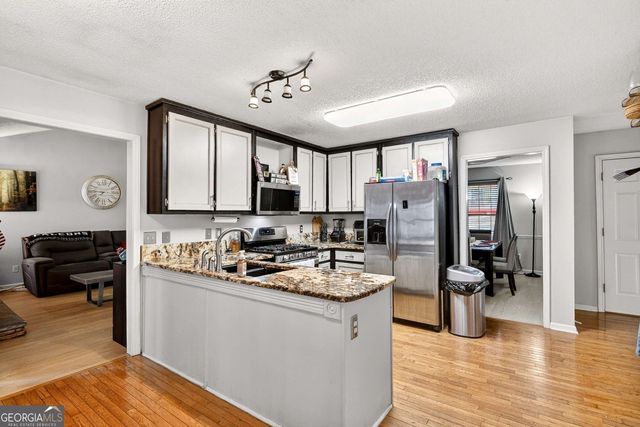 408 Strathmore Drive, Sharpsburg, GA 30277