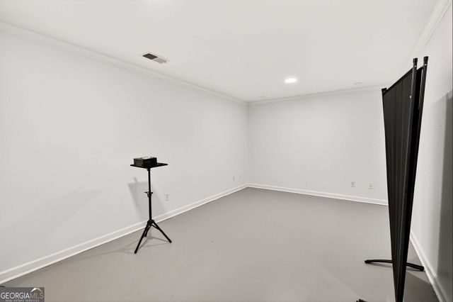 408 Strathmore Drive, Sharpsburg, GA 30277