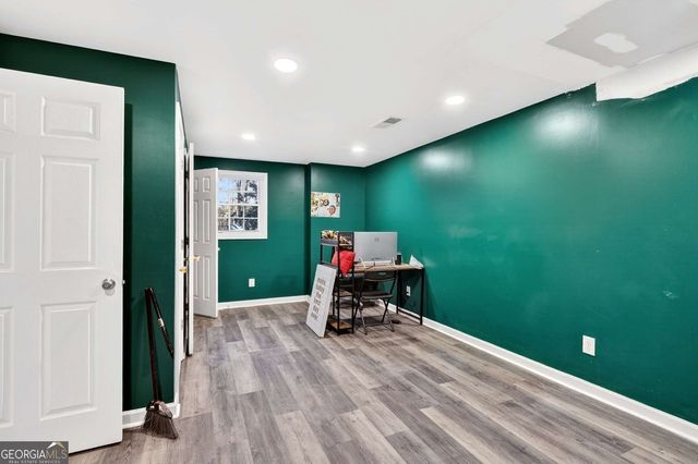 408 Strathmore Drive, Sharpsburg, GA 30277