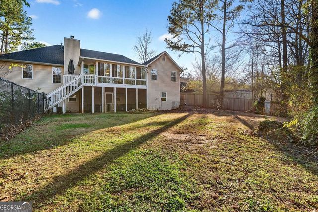 408 Strathmore Drive, Sharpsburg, GA 30277