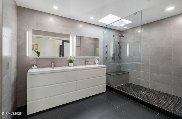 2535 W Lake Ridge Shores, Reno, NV 89519