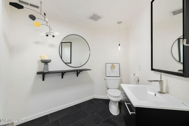 2535 W Lake Ridge Shores, Reno, NV 89519